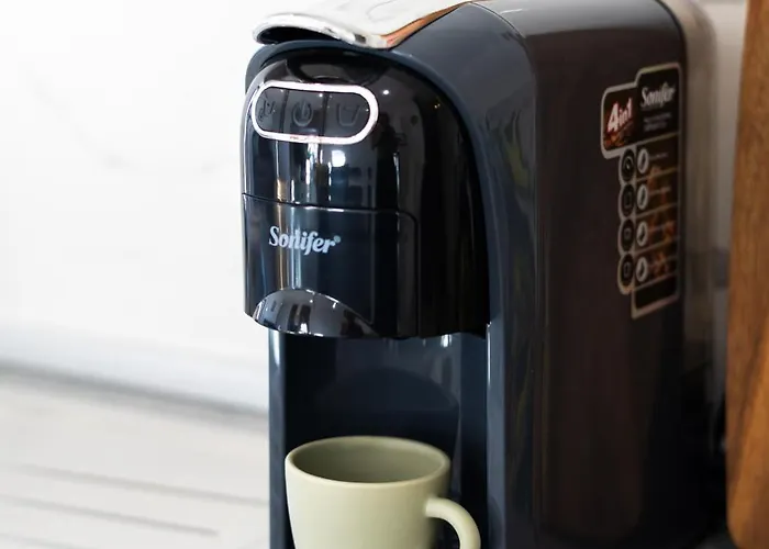 Penthouse Retreat For Couples In Historic Mosta