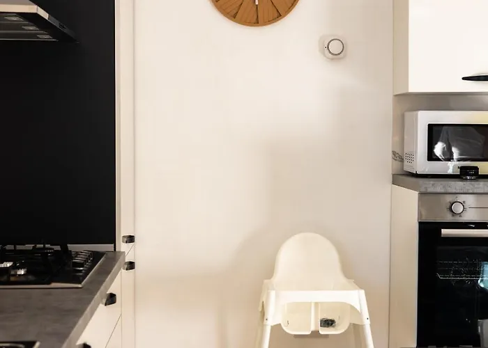 Apartment Penthouse Retreat For Couples In Historic Mosta *