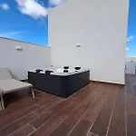 Apartment Penthouse Retreat For Couples In Historic Mosta *