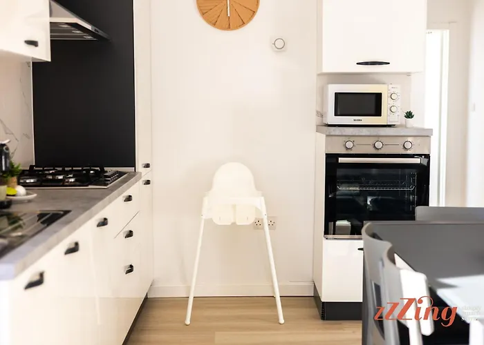 Appartement Penthouse Retreat For Couples In Historic Mosta *